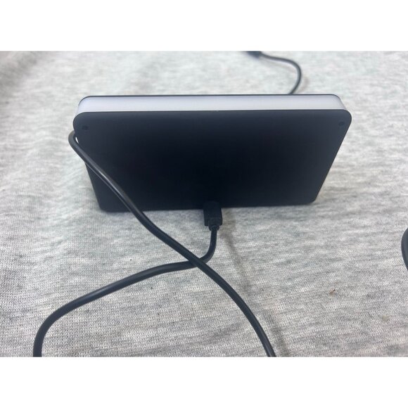 Aluratek Alarm Clock with Nightlight and Qi Wireless Charging - Picture 3 of 4